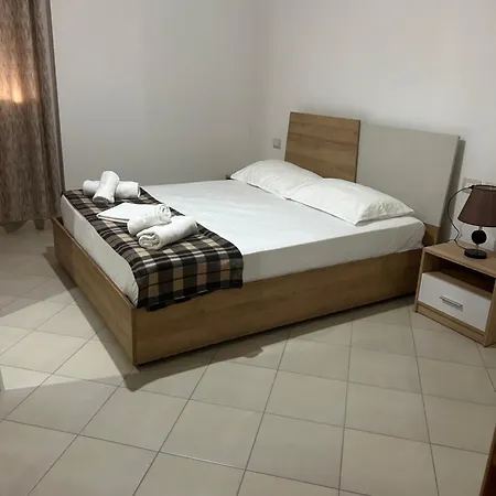 Semeli アパート *