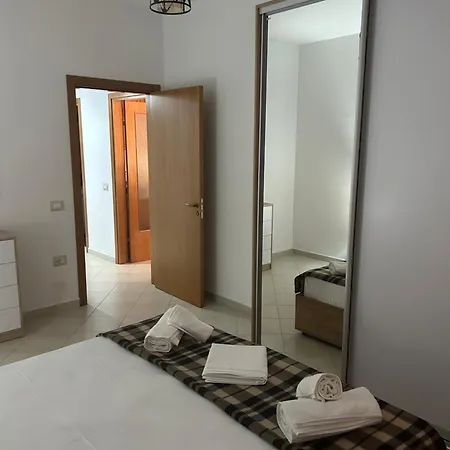 Semeli Apartment *